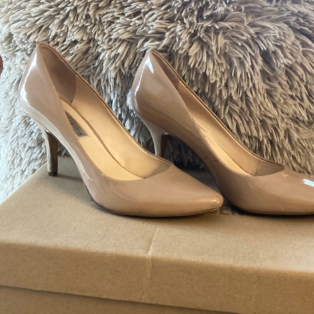 INC  Nude Classic Pump.  Size 71/2